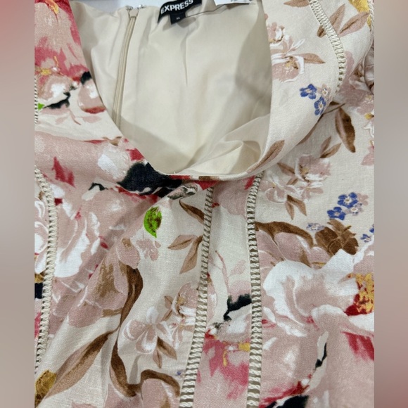 Express Floral Linen Blend Romper XL NWT Puff Sleeve Belted Lined Crochet $118 - Picture 11 of 11
